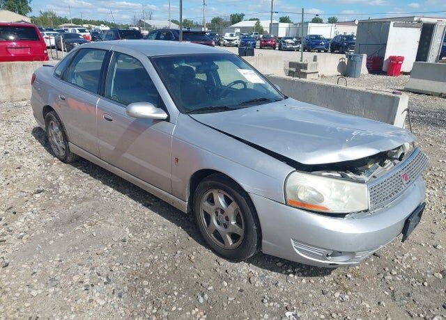 2005 SATURN L300
