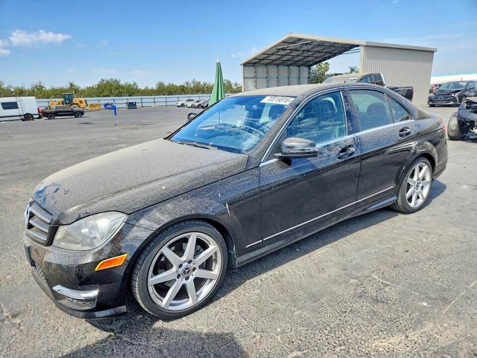 2014 MERCEDES-BENZ C-Class