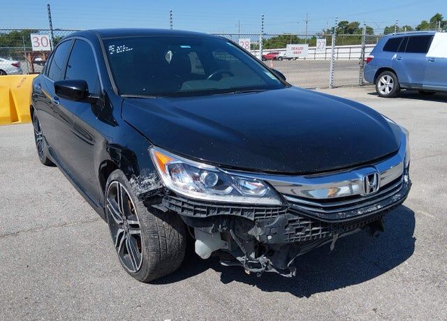 2017 HONDA Accord