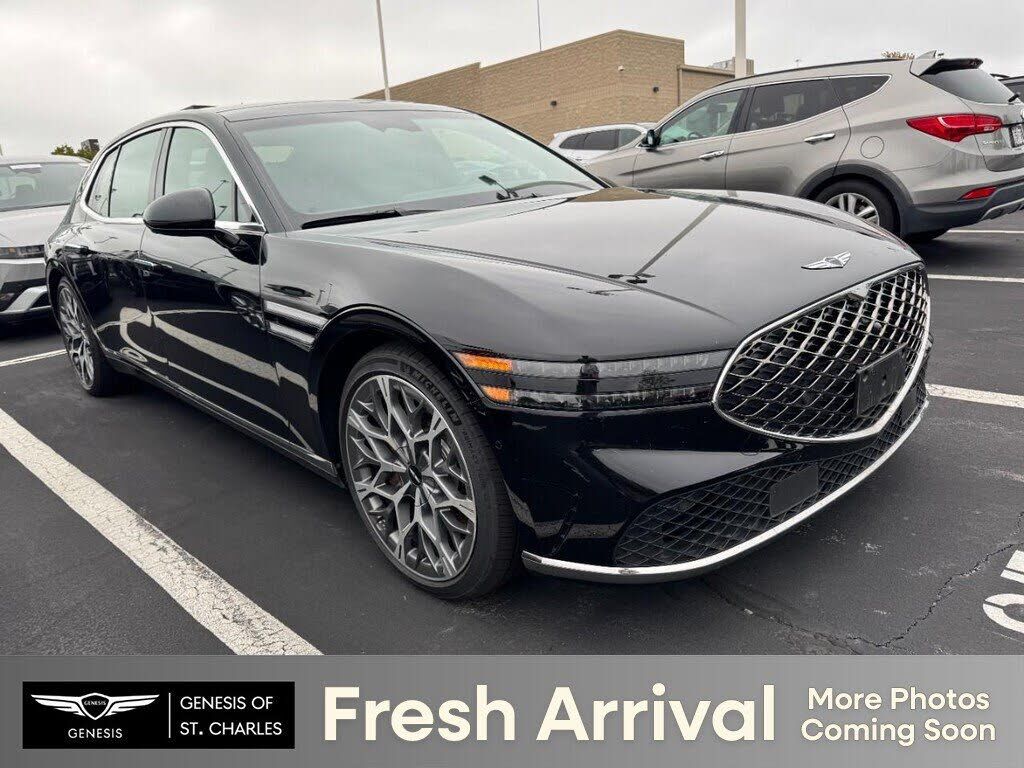 2023 GENESIS G90