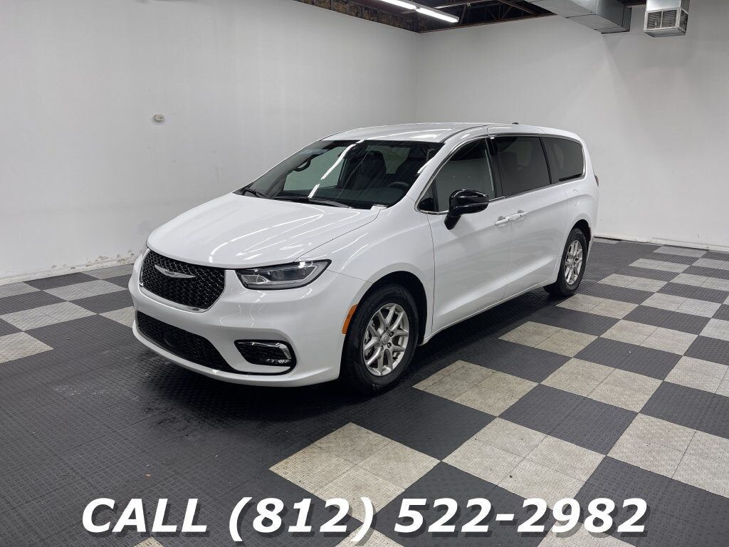 2025 CHRYSLER Pacifica