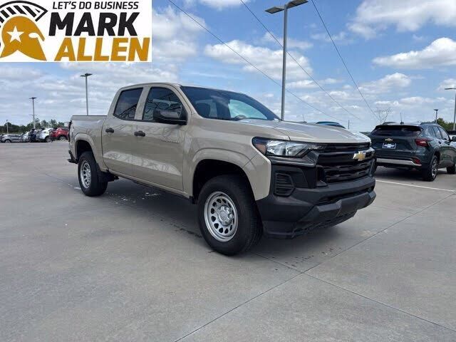 2024 CHEVROLET Colorado