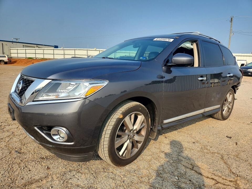 2014 NISSAN Pathfinder