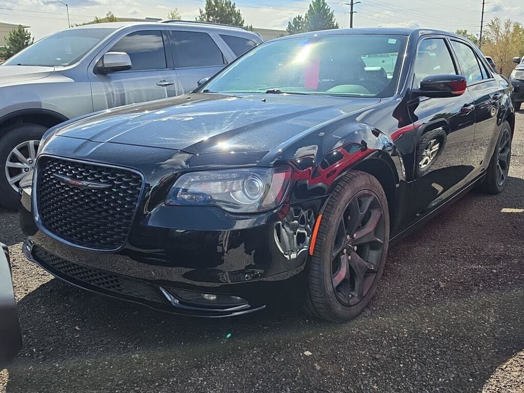 2022 CHRYSLER 300