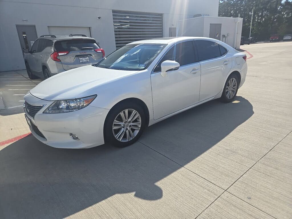 2015 LEXUS ES