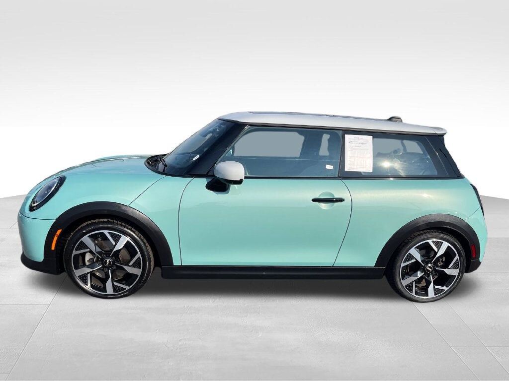 2025 MINI Hardtop