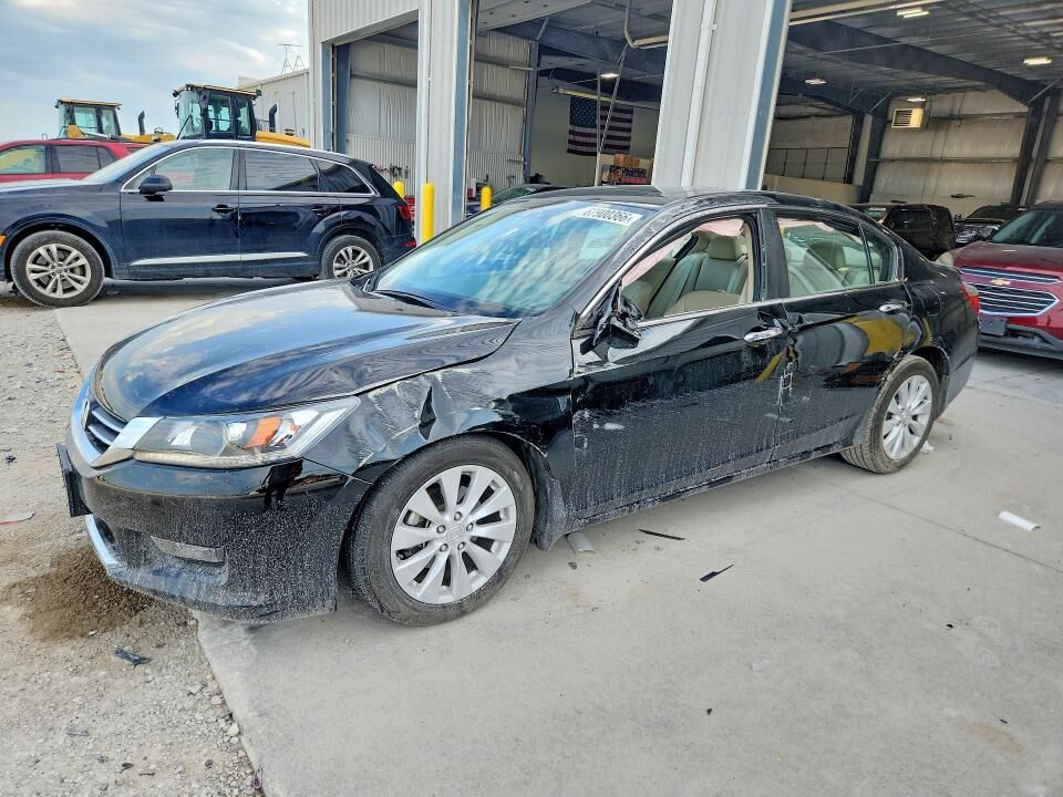 2015 HONDA Accord