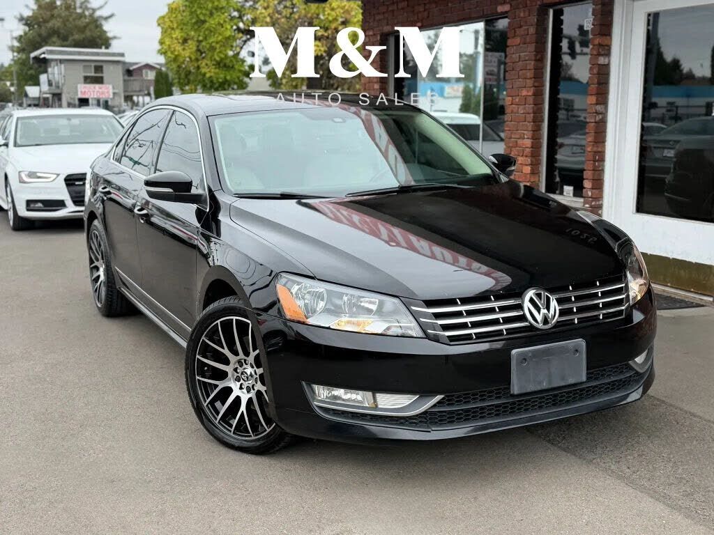 2014 VOLKSWAGEN Passat