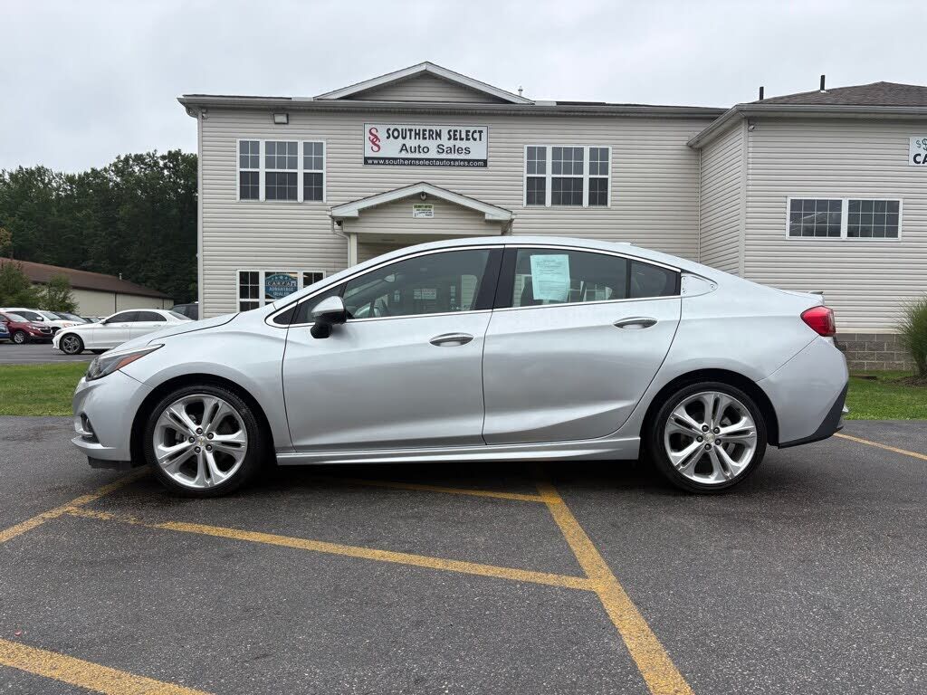 2018 CHEVROLET Cruze