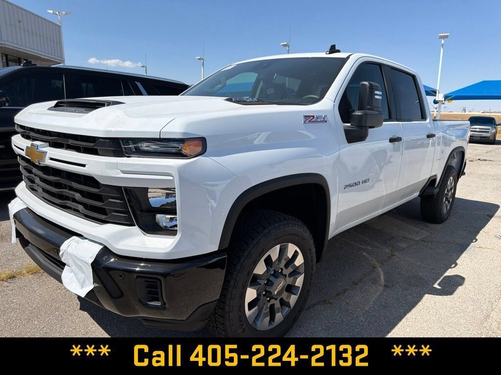 2026 CHEVROLET Silverado HD