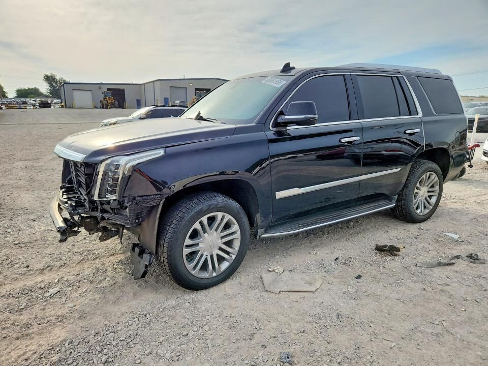 2017 CADILLAC Escalade