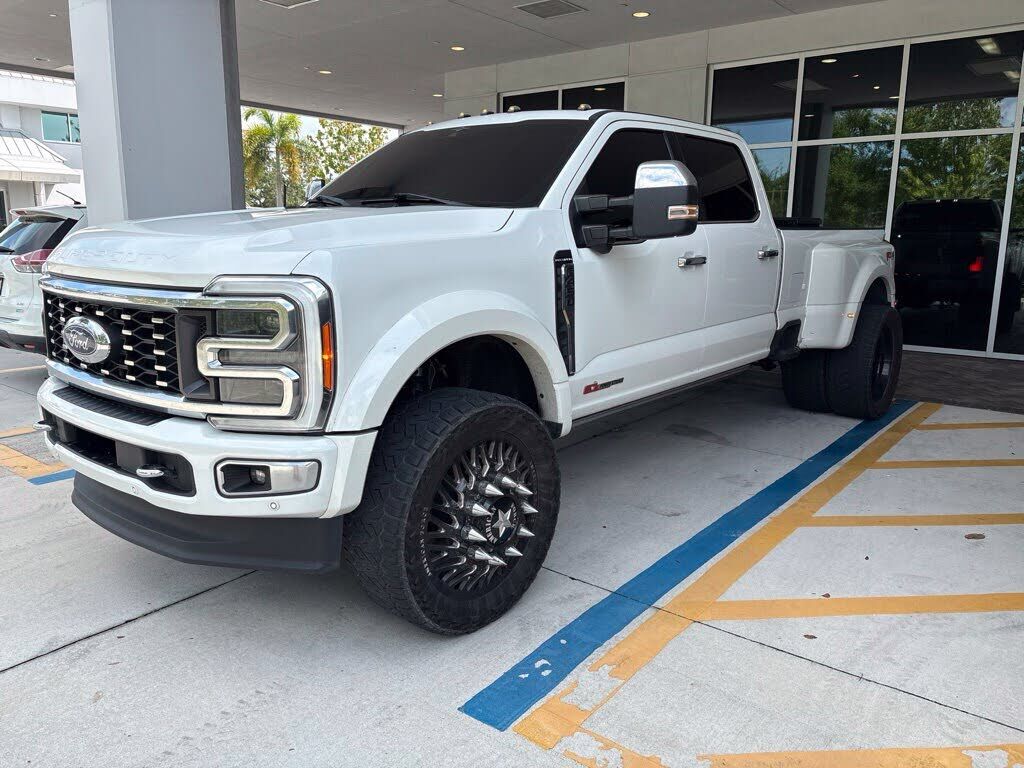 2023 FORD F-450