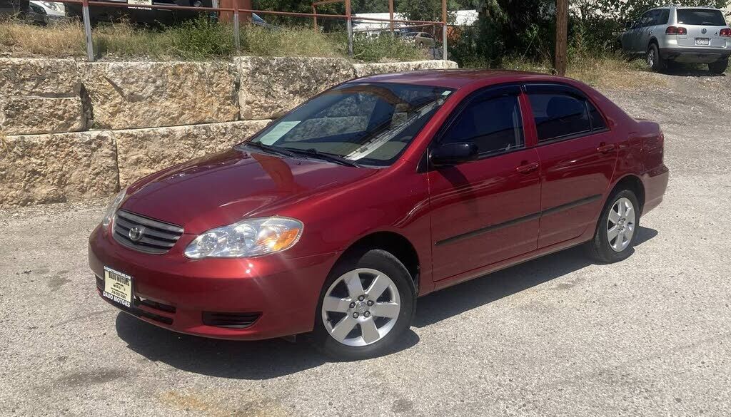 2004 TOYOTA Corolla