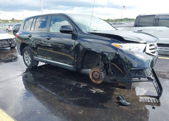 2012 TOYOTA Highlander