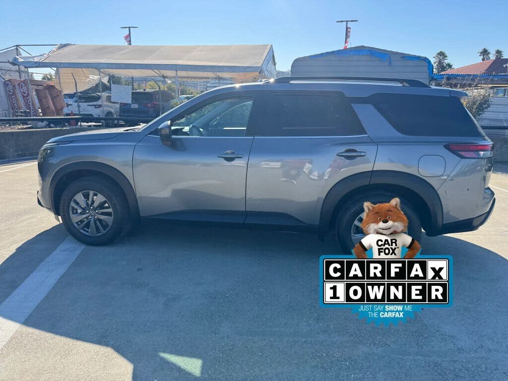 2024 NISSAN Pathfinder