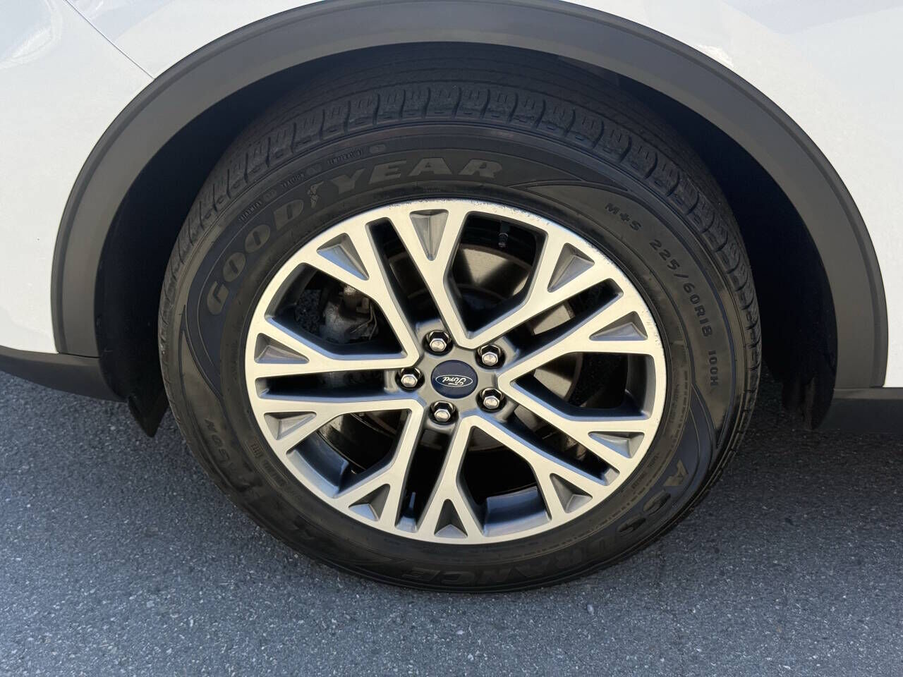 2021 FORD Escape