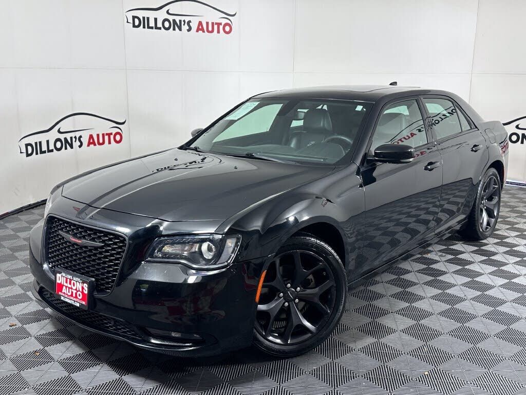 2023 CHRYSLER 300
