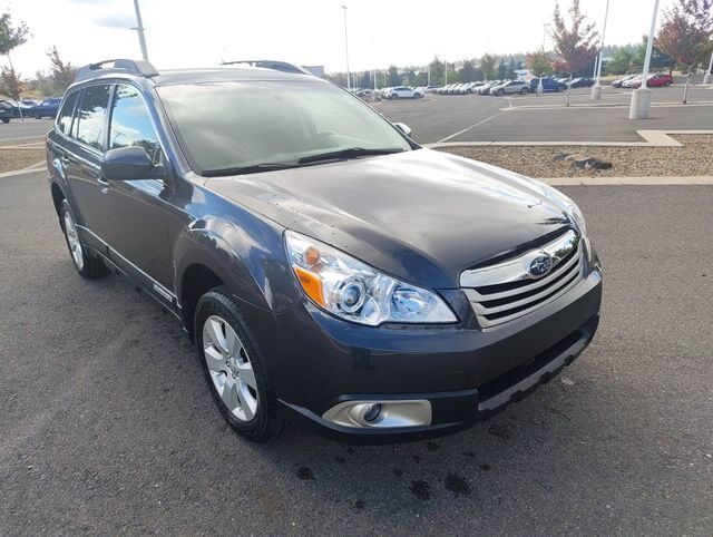 2011 SUBARU Outback