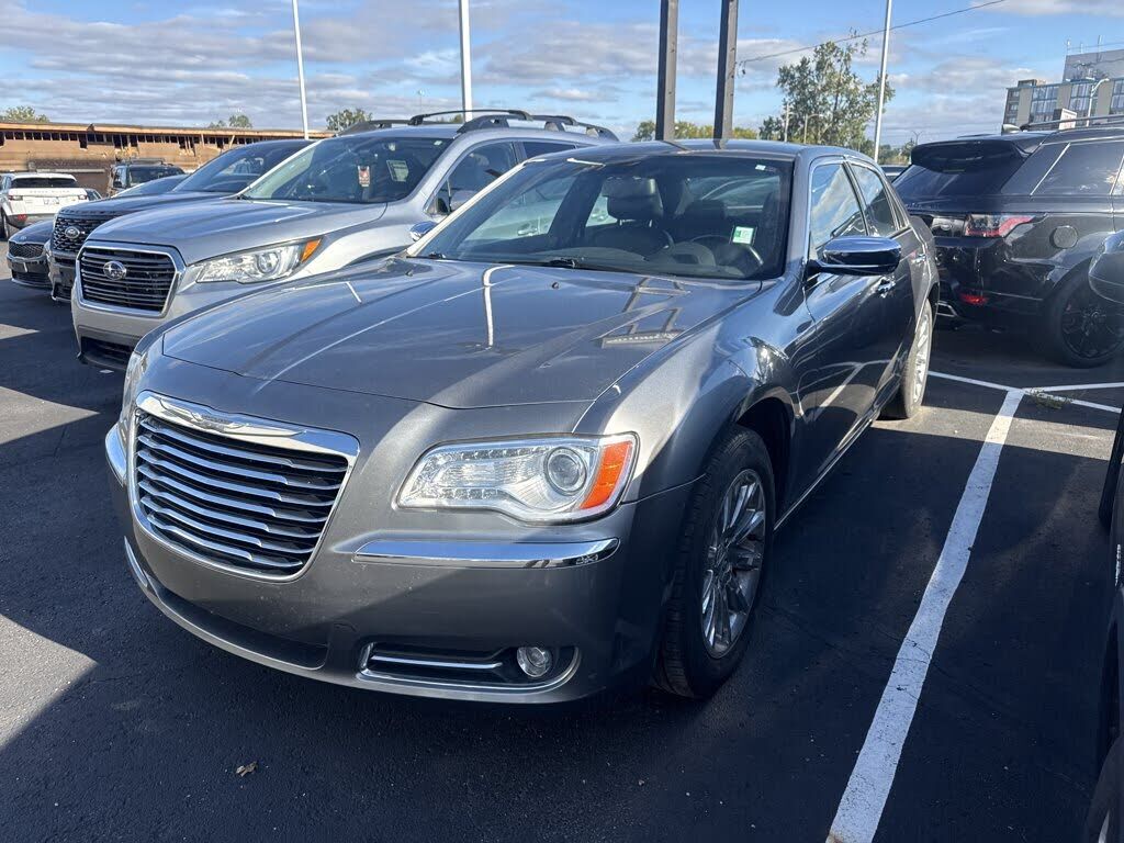 2011 CHRYSLER 300