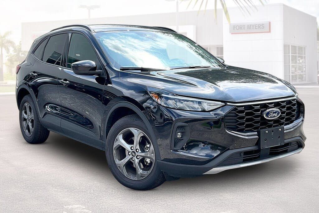 2025 FORD Escape