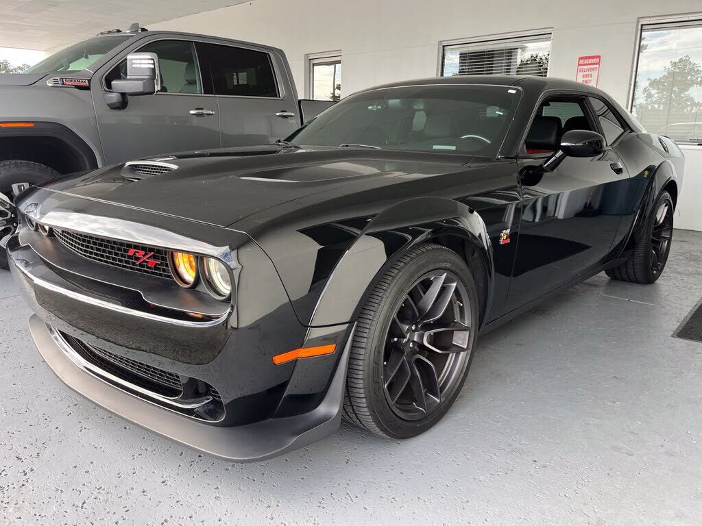 2020 DODGE Challenger