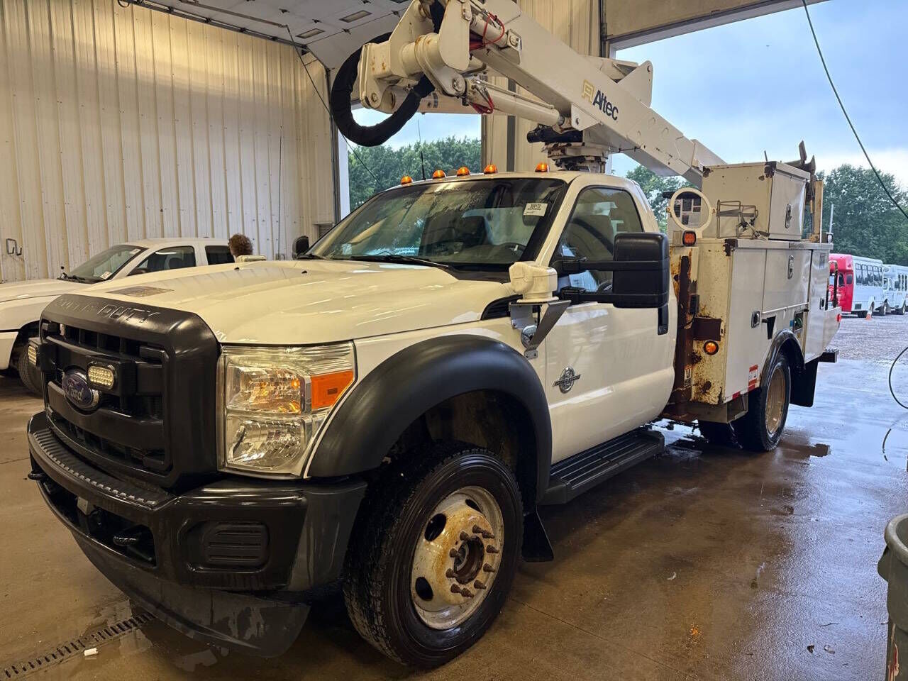 2015 FORD F-550