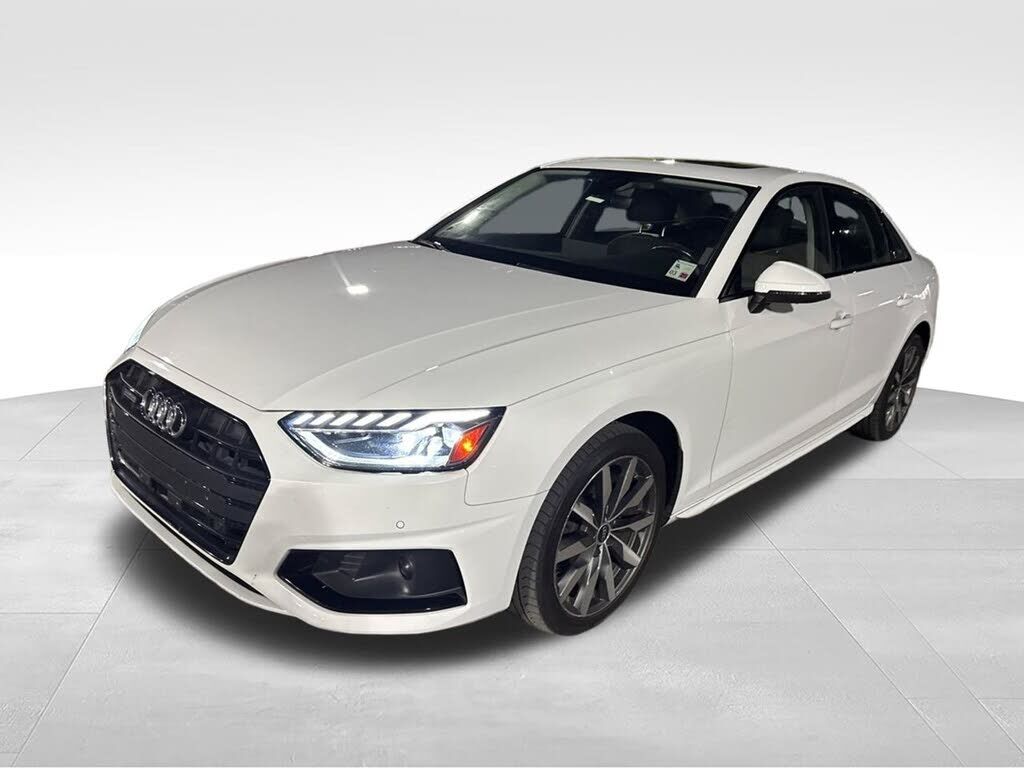 2022 AUDI A4