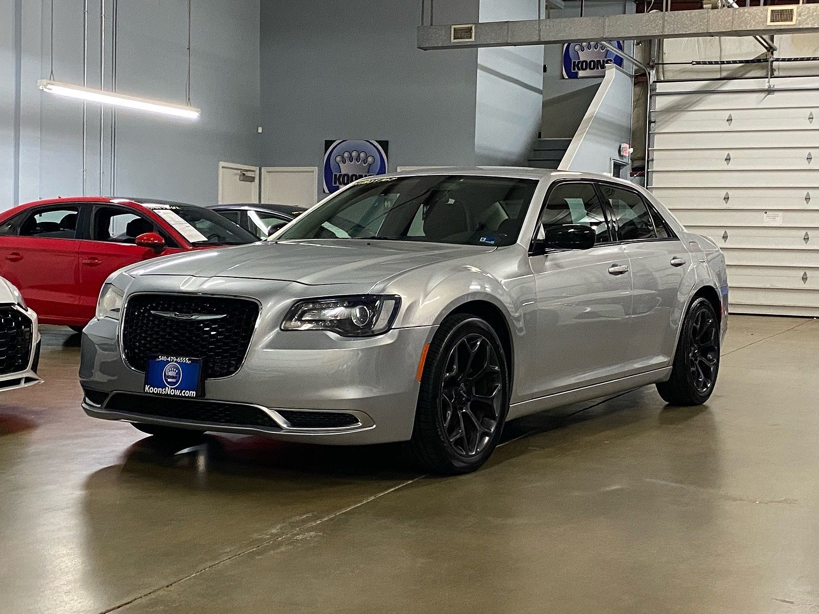 2019 CHRYSLER 300
