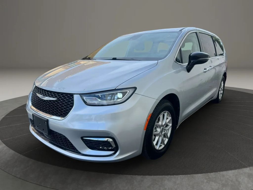 2024 CHRYSLER Pacifica