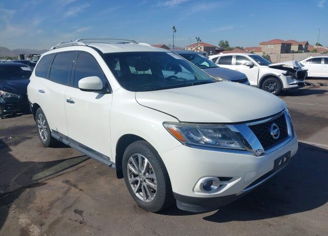 2016 NISSAN Pathfinder