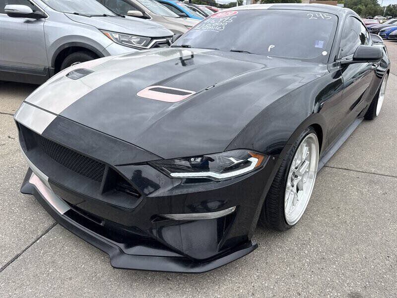 2019 FORD Mustang