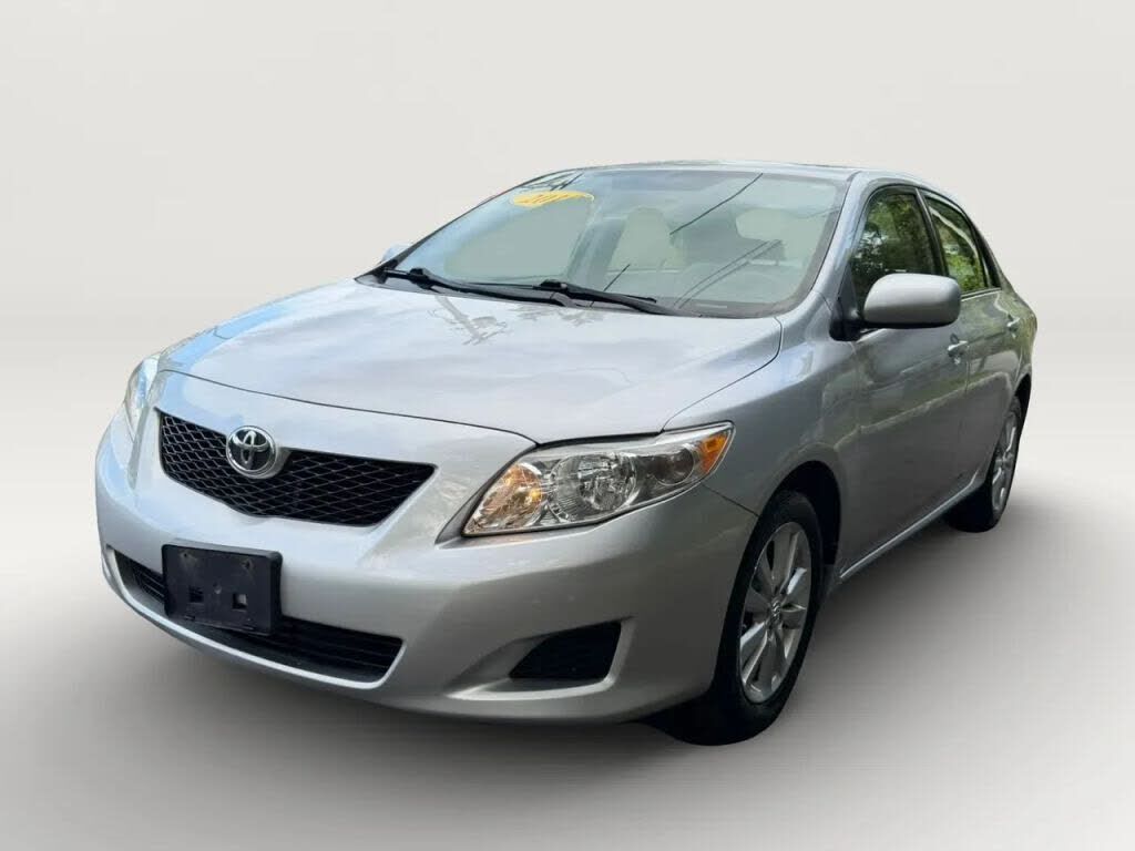 2010 TOYOTA Corolla