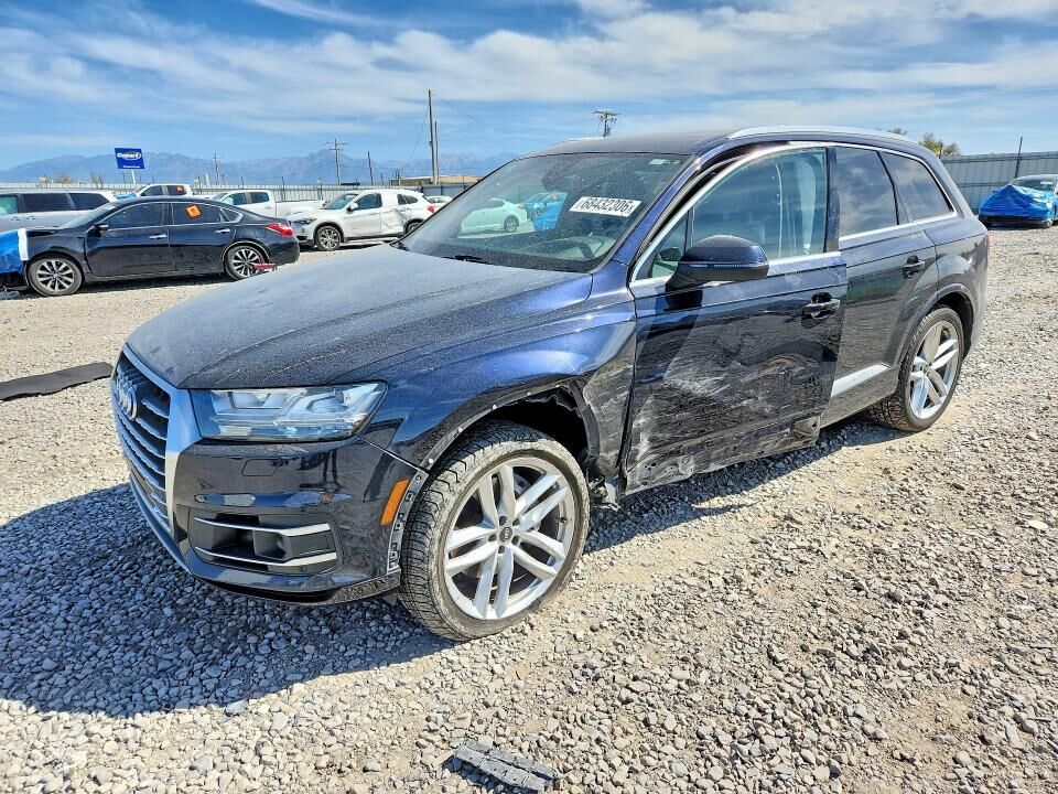 2017 AUDI Q7