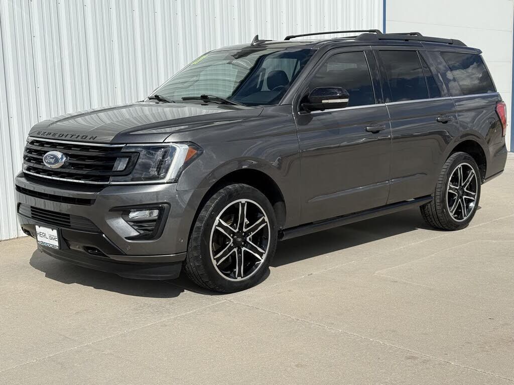 2021 FORD Expedition