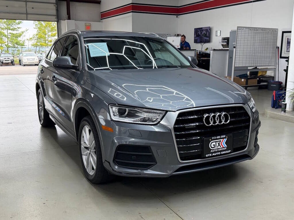 2017 AUDI Q3