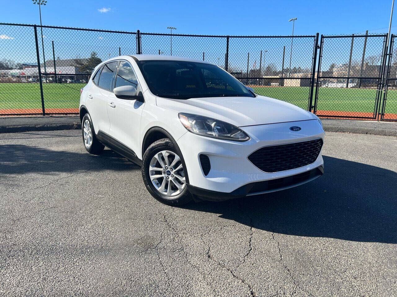 2020 FORD Escape