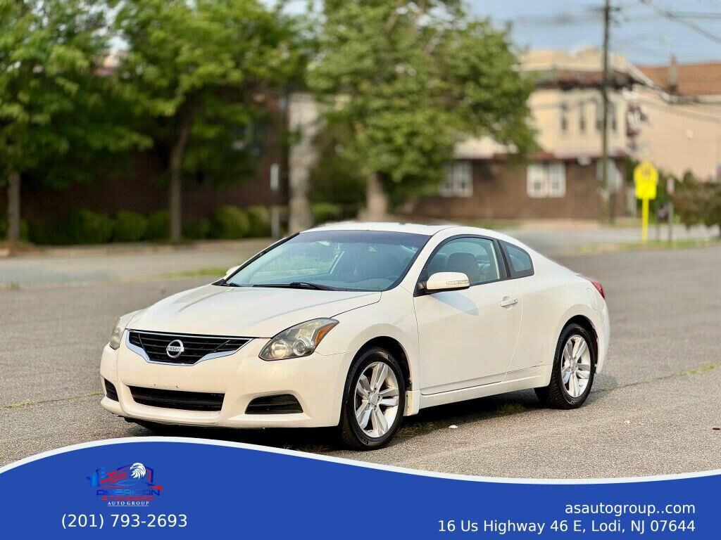 2012 NISSAN Altima