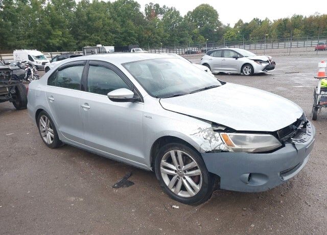 2014 VOLKSWAGEN Jetta