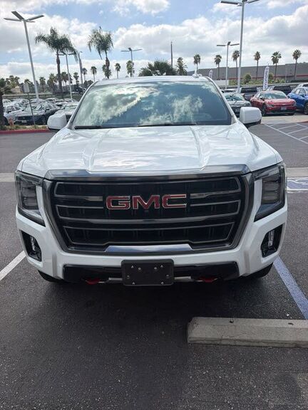 2023 GMC Yukon XL