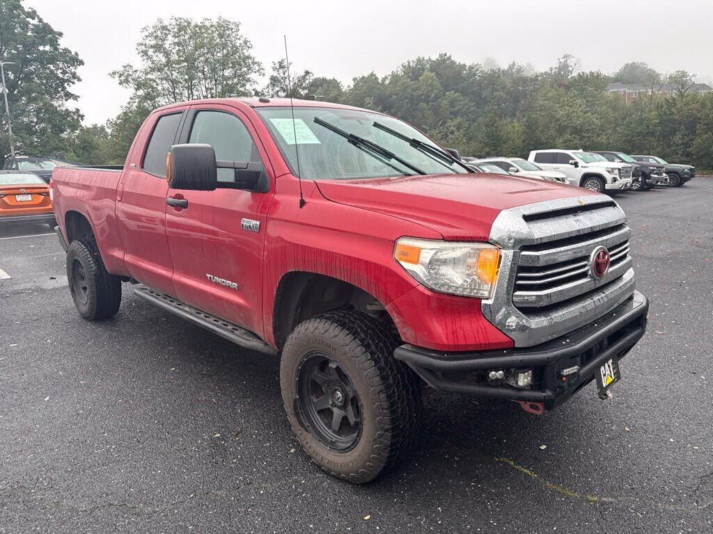 2016 TOYOTA Tundra