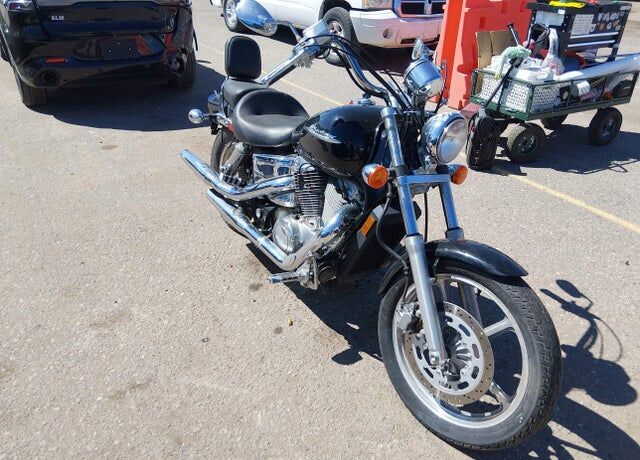 2005 HONDA VT1100C