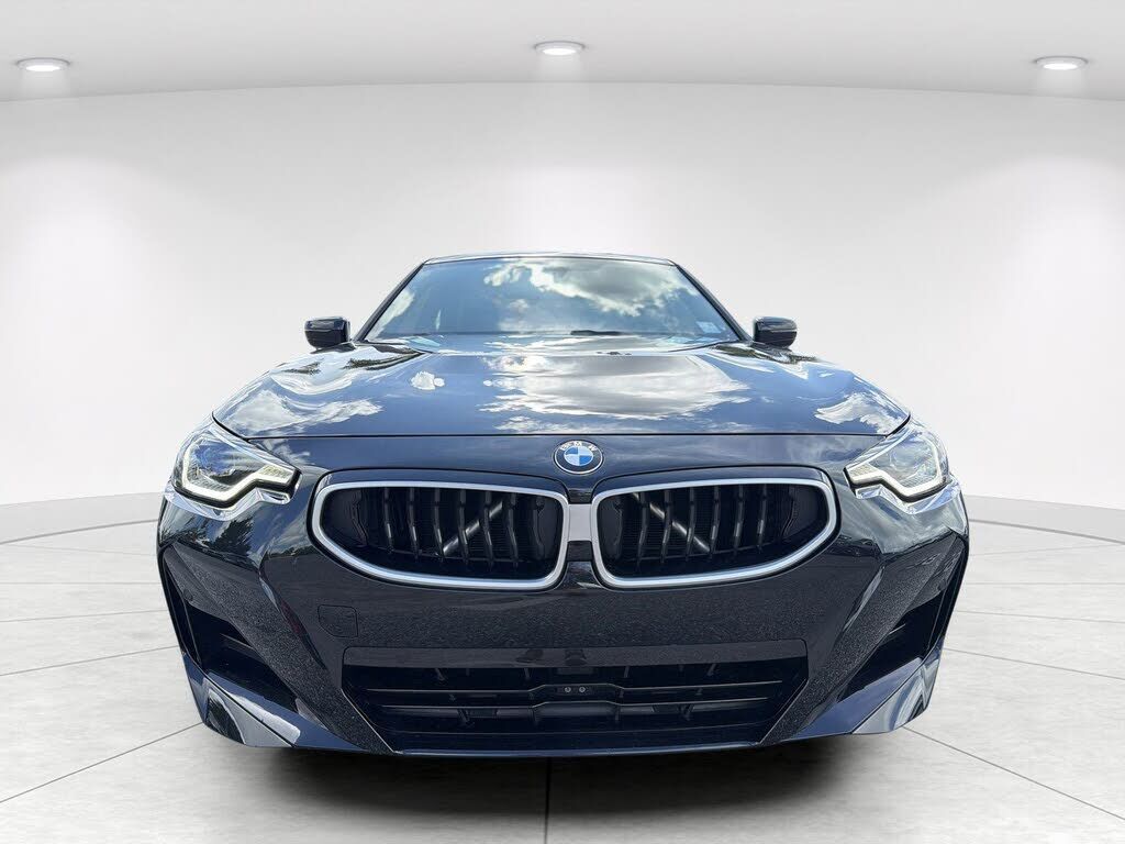 2026 BMW 230i