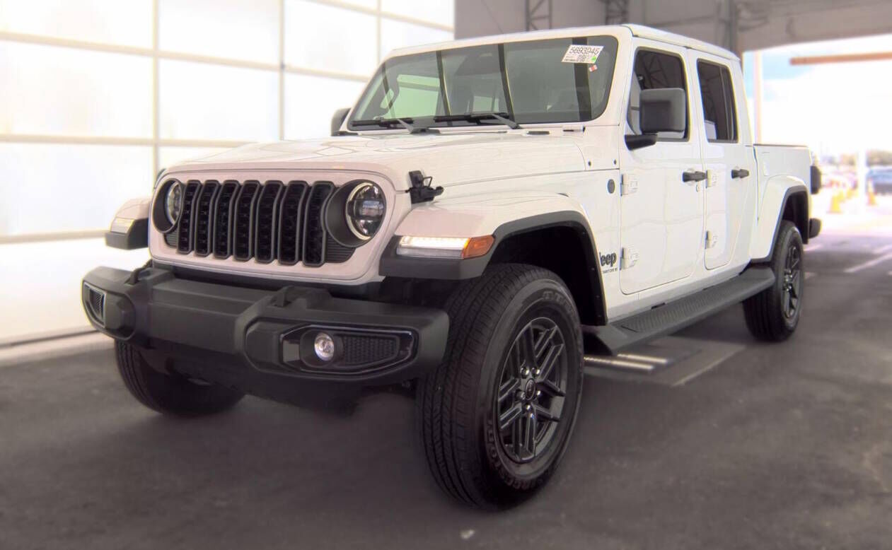 2026 JEEP Gladiator