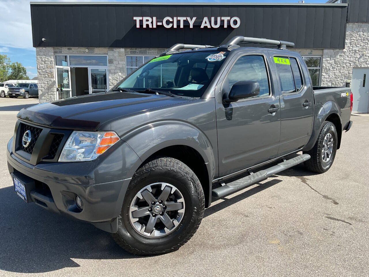 2015 NISSAN Frontier