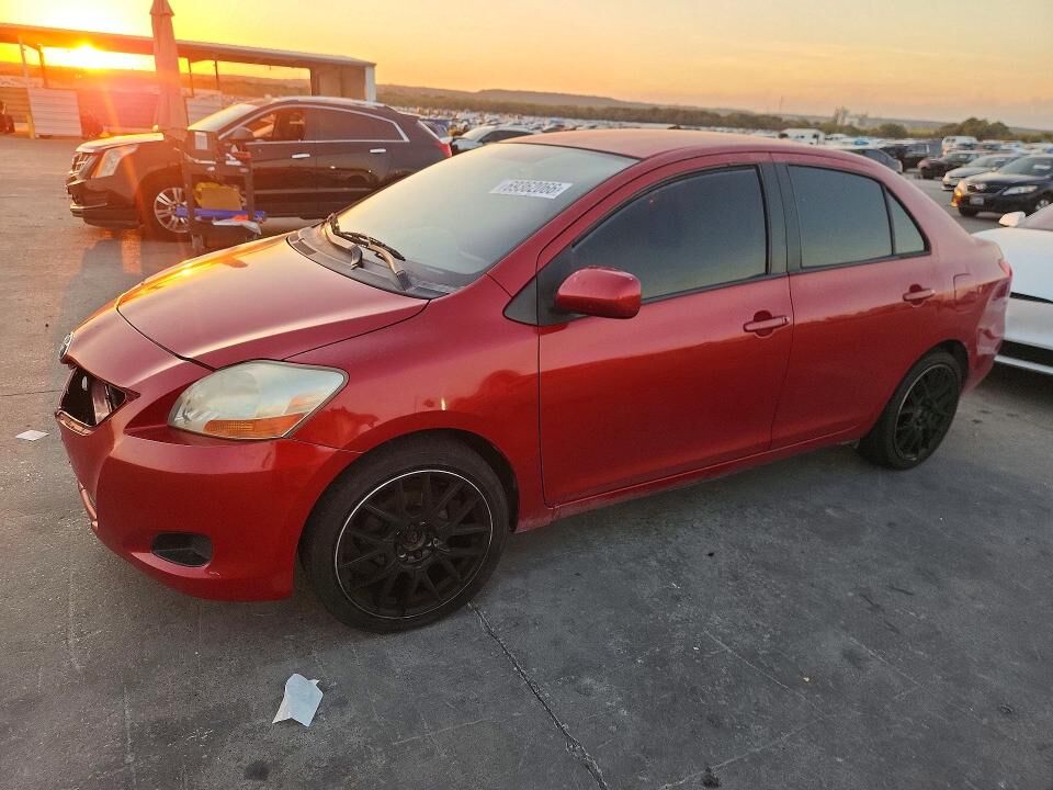 2008 TOYOTA Yaris