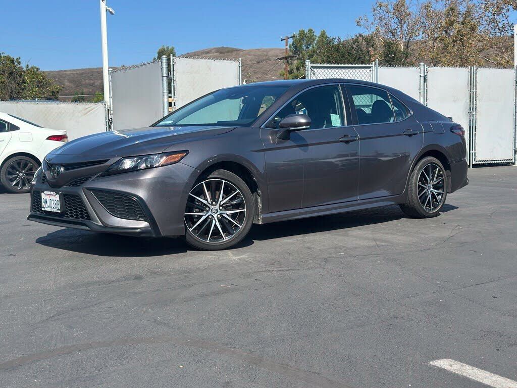 2024 TOYOTA Camry