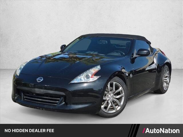 2011 NISSAN 370Z