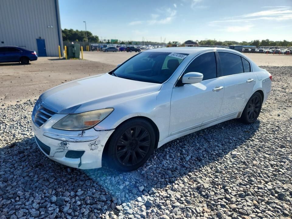2011 HYUNDAI Genesis