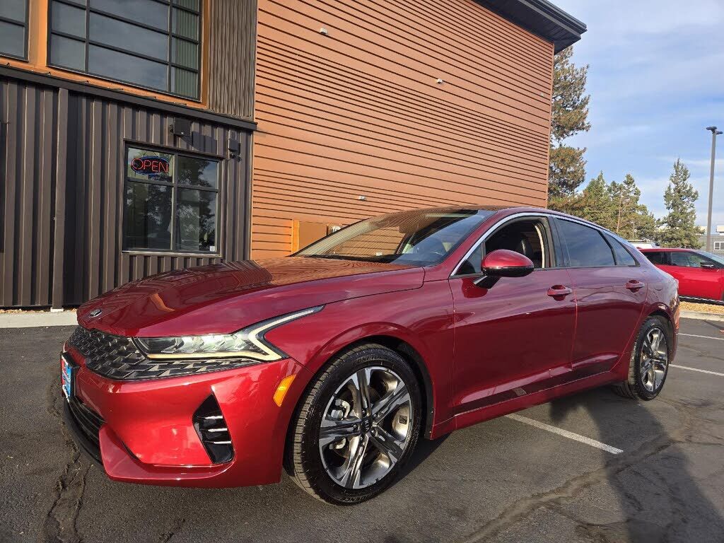 2021 KIA K5