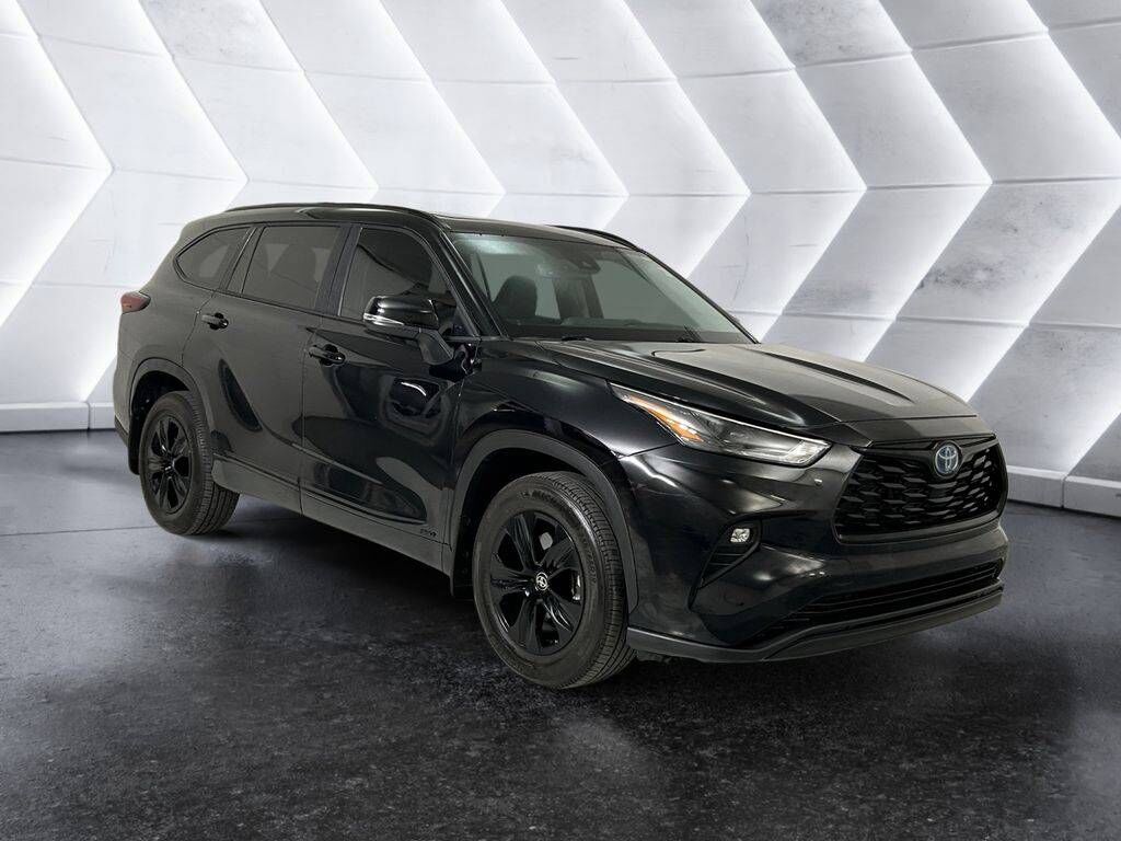 2024 TOYOTA Highlander